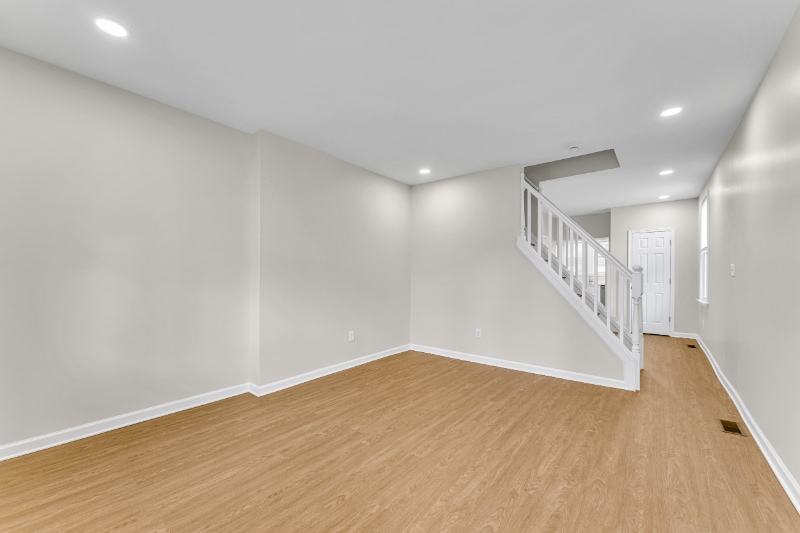 Building Photo - 332 Morris St