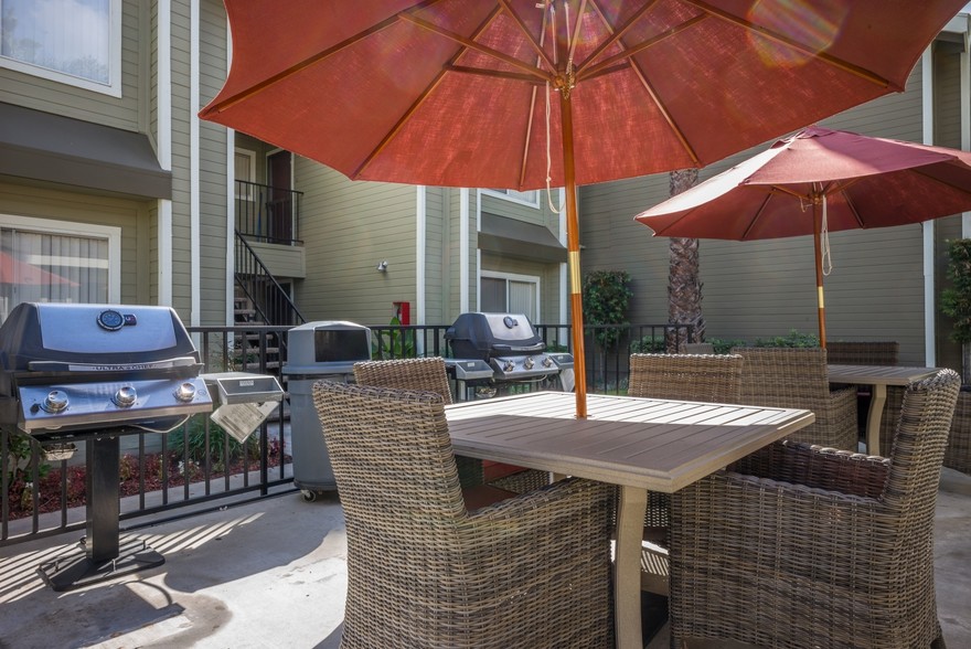 Patio - Sagewood Gardens Senior Apartments