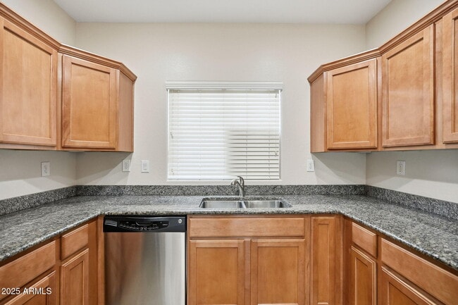 Building Photo - 3640 W Muirfield Ct