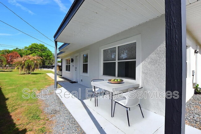 Building Photo - 3032 Spirit Lake Dr