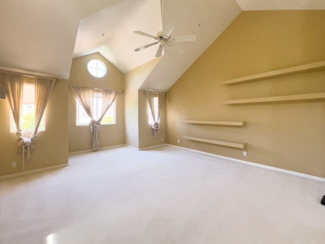 Building Photo - Gorgeous three bedroom North Napa home wit...
