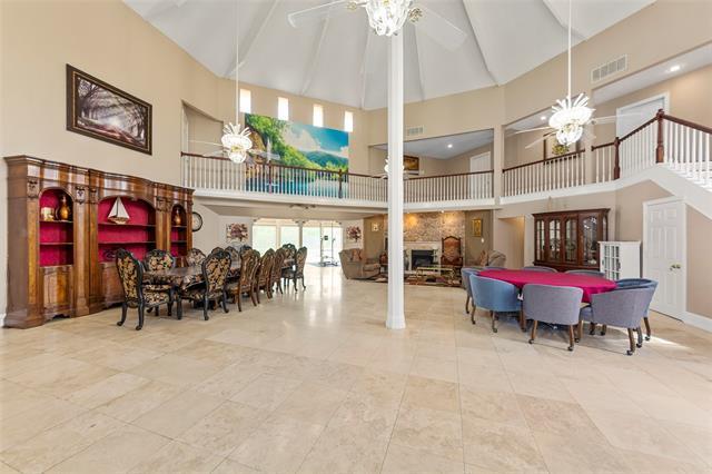 Building Photo - 5826 Pleasant Valley Rd