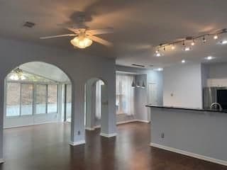 Building Photo - 420 Ruby Forest Pkwy