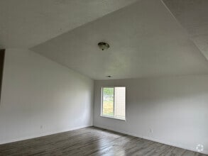 Building Photo - 3127 W 525 N