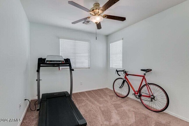 Building Photo - 4334 E Carla Vista Dr