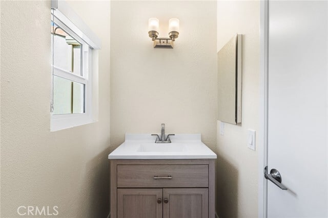 Building Photo - 5 Verdin Ln