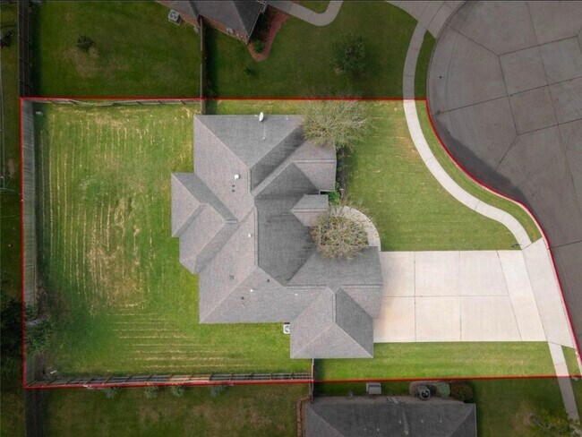 Building Photo - 57 Red Maple Ct