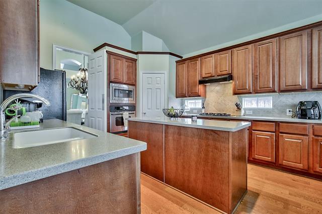 Building Photo - 2107 Crowbridge Dr