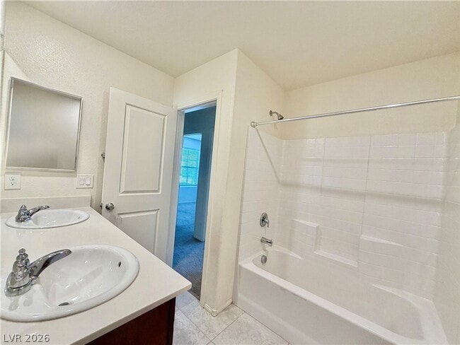 Building Photo - 7223 W Pazienza Ave