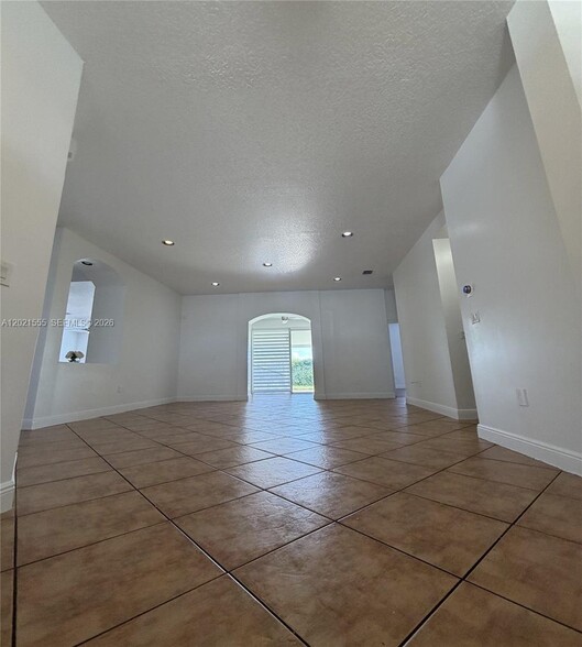 Building Photo - 15840 SW 151st Terrace