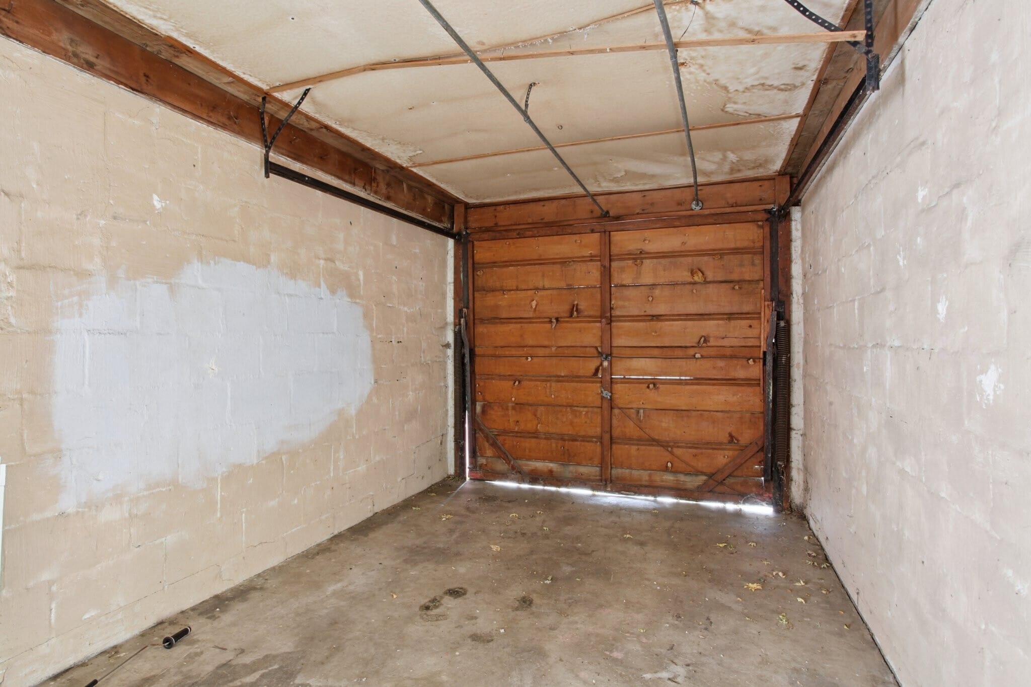 Building Photo - 2625 Newport St