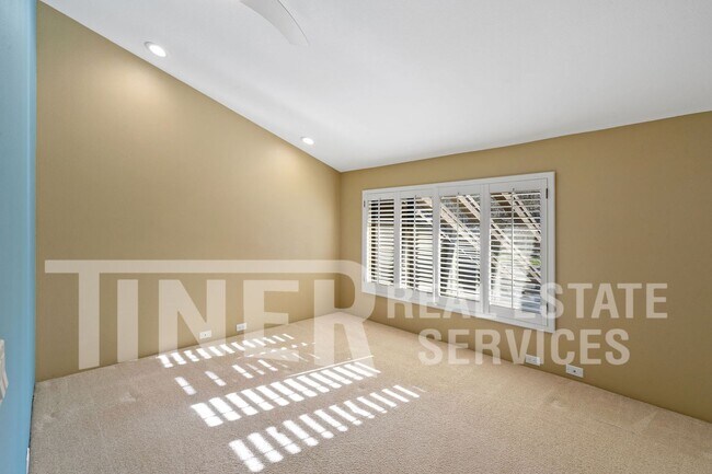 Building Photo - 11397 Gold Country Blvd