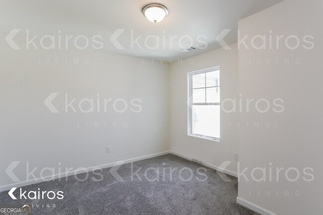 Building Photo - 114 Dudley Wy