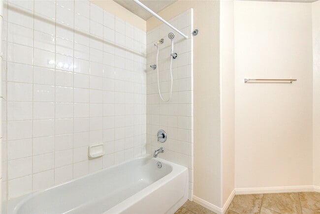 Building Photo - 21603 Juniper Meadows Dr