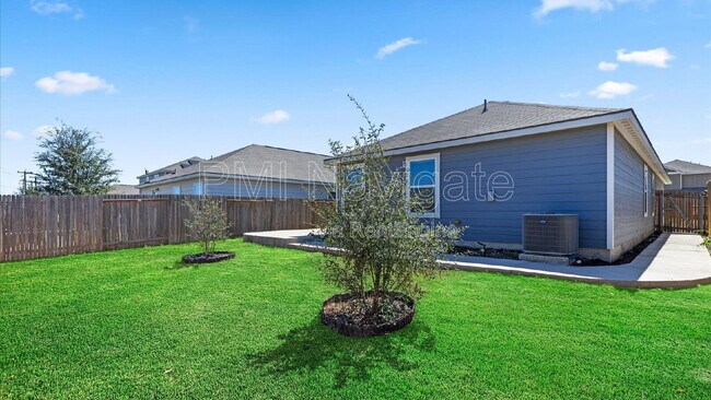 Building Photo - 11737 Davalos Ln