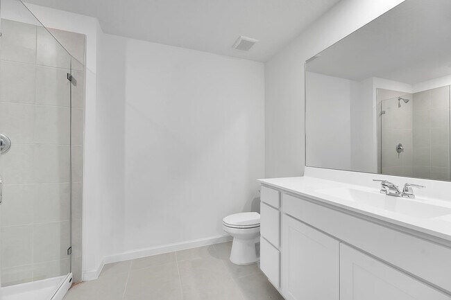 Building Photo - 662 Carlyle Wy