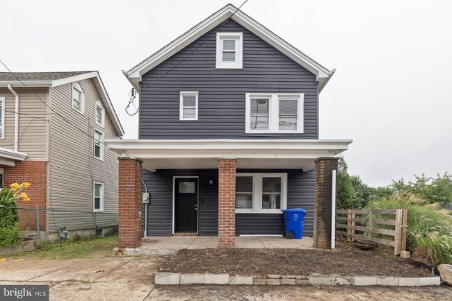 Primary Photo - 65 Limekiln Pike