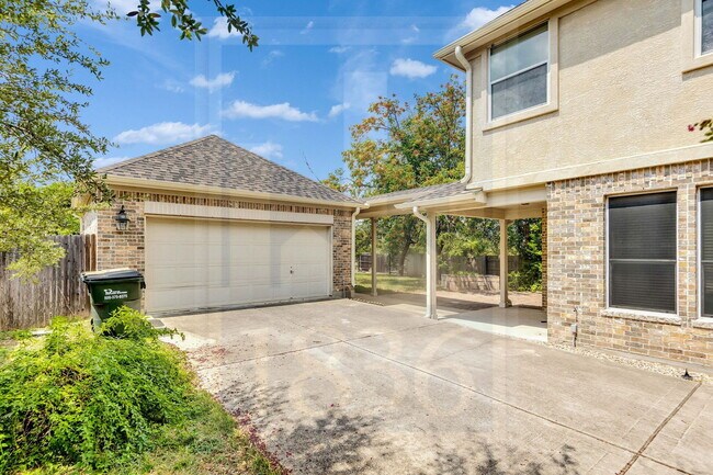 Building Photo - 150 Abbey Dr