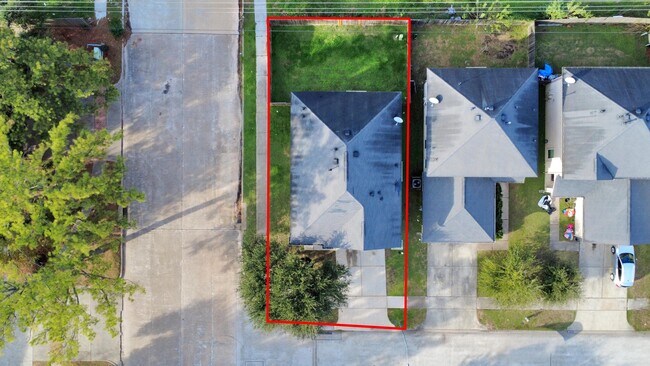 Building Photo - 886 Darbydale Crossing Ln