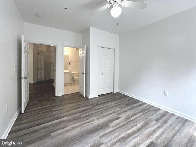 Building Photo - 2493 Amber Orchard Ct