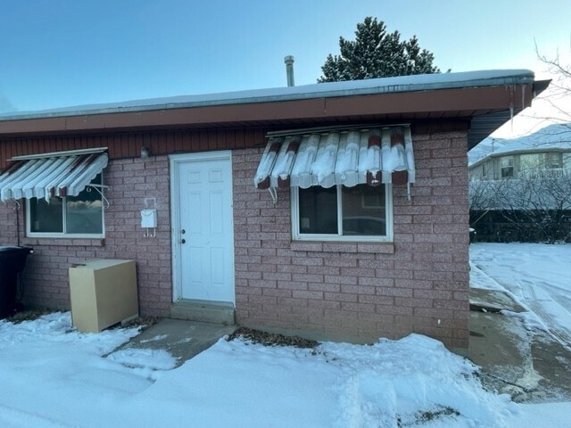 Building Photo - 542 E 200 N