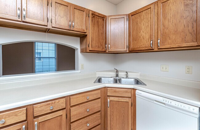 Building Photo - 1416 Whitburn Dr