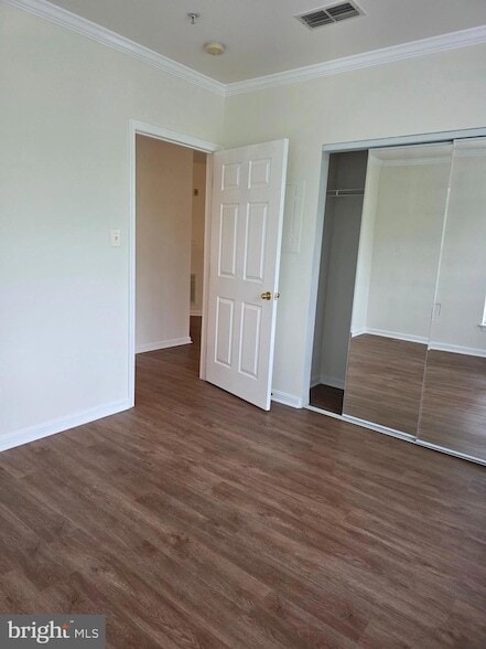 Building Photo - 43134 Watercrest Square