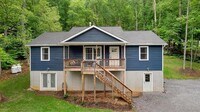 Building Photo - 293 Red Bud Ln