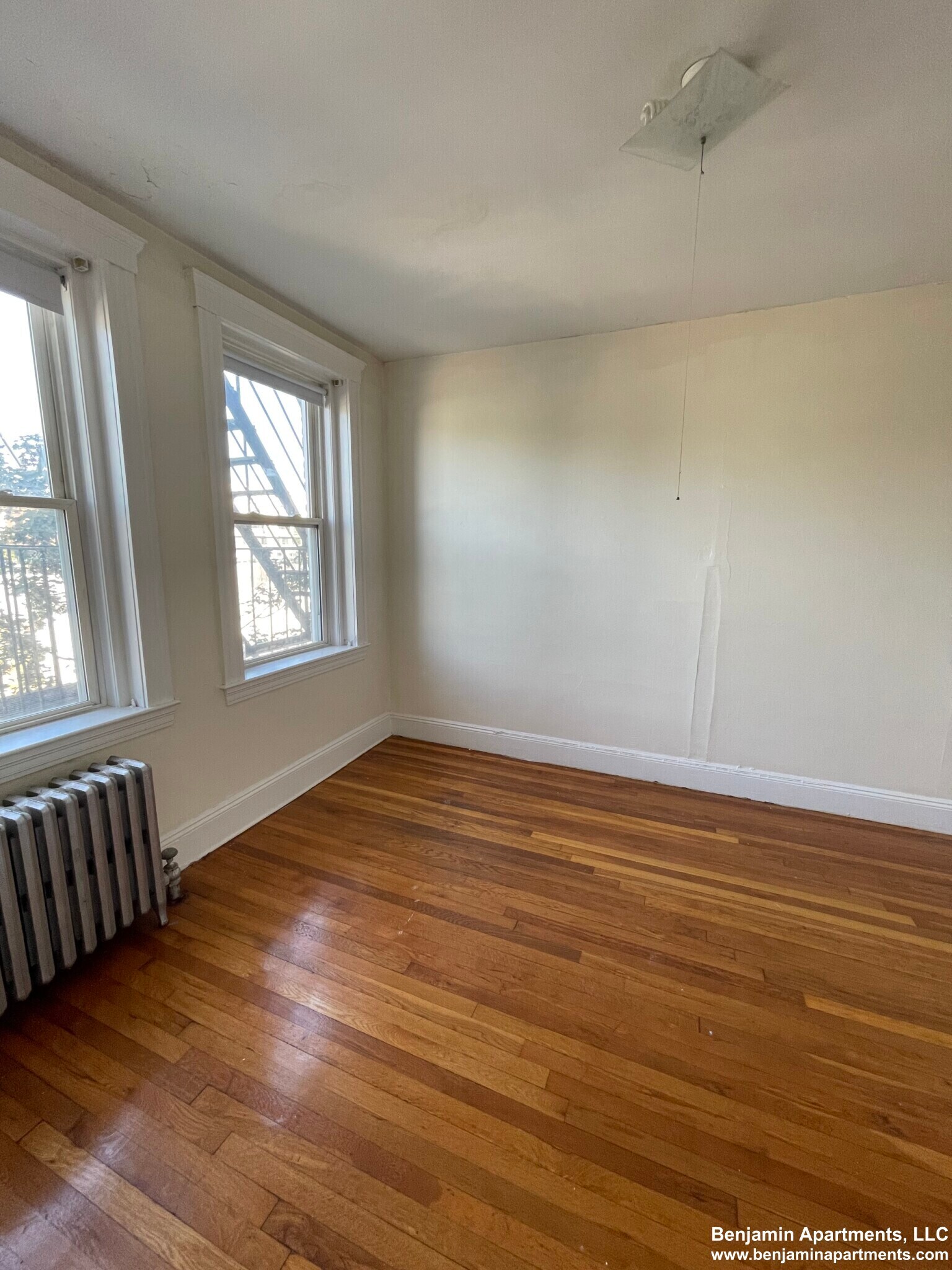 Building Photo - 120 Washington St