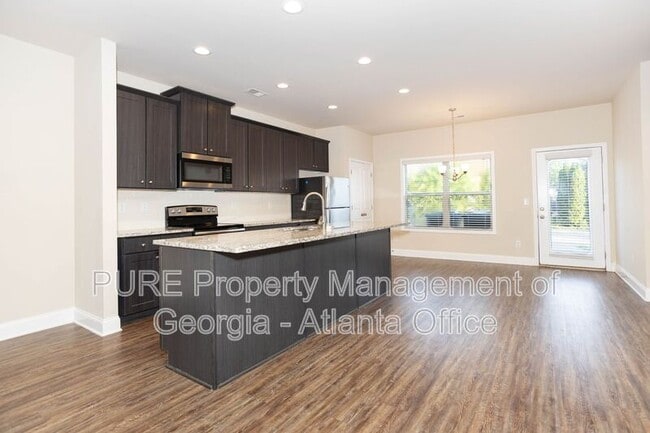 Building Photo - 195 Orchard Dr