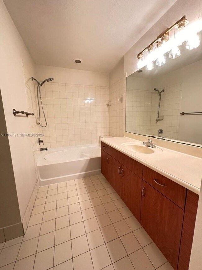 Building Photo - 11002 NW 83rd St