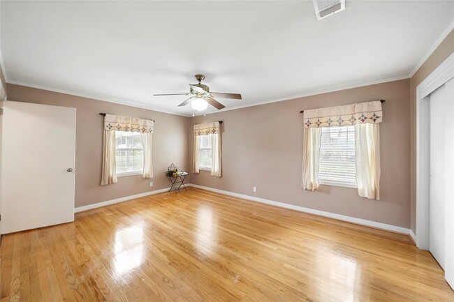 Building Photo - 34483 FM 1488 Rd
