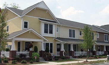 Building Photo - The Townhomes at Willow Oaks