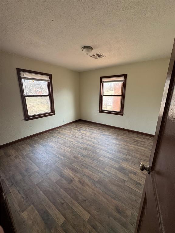 Building Photo - 2119 NE 26th St