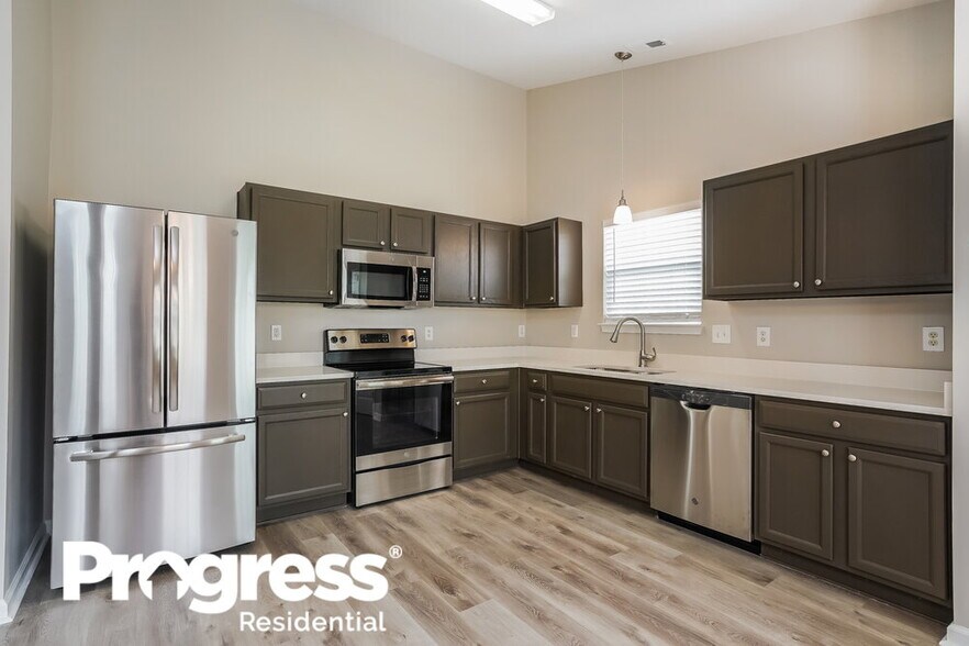 Building Photo - 4205 Springfield Creek Dr