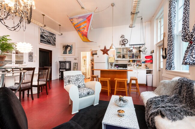 Building Photo - 101 Paul Ave