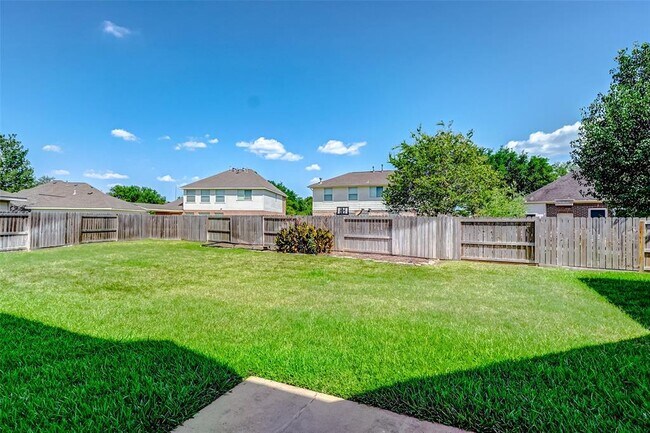 Building Photo - 2143 Hill Canyon Ct