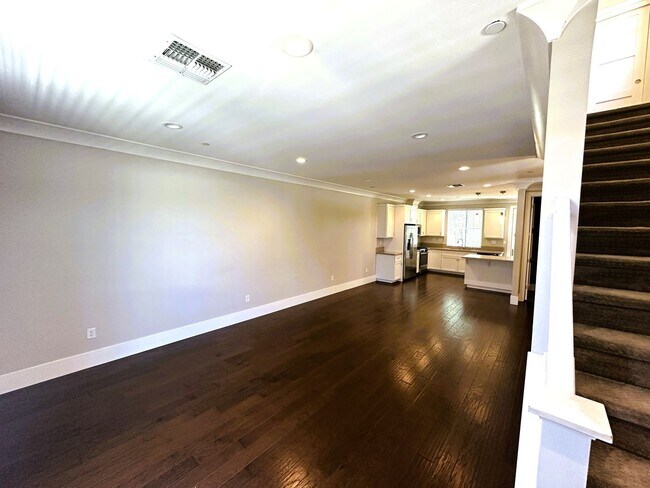 Building Photo - 2625 Nicasio Ln