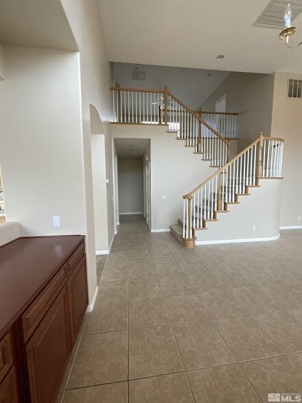 Building Photo - 2847 Falcon Ridge Dr