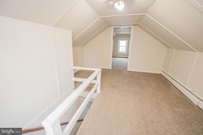 Building Photo - 1226 Pemberton Dr