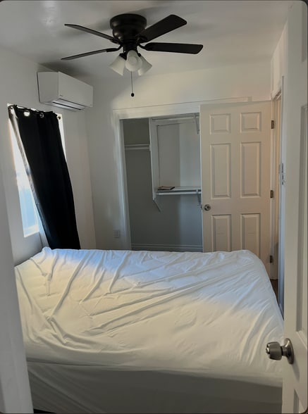 Bedroom - 2444 Commercial St