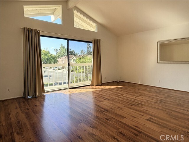 Building Photo - 4881 Royce Rd