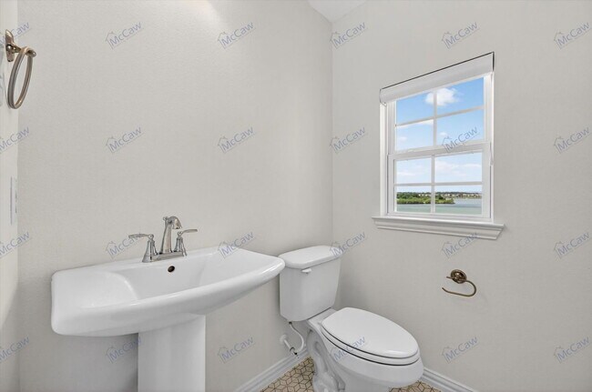 Building Photo - 3717 Island Vista Dr