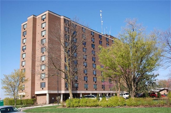 Building Photo - 400 Delaware Ave