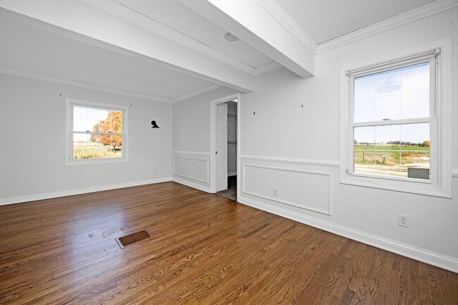 Building Photo - 180 White Mills Glendale Rd W