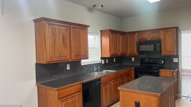 Building Photo - 1509 Weeping Willow Ln