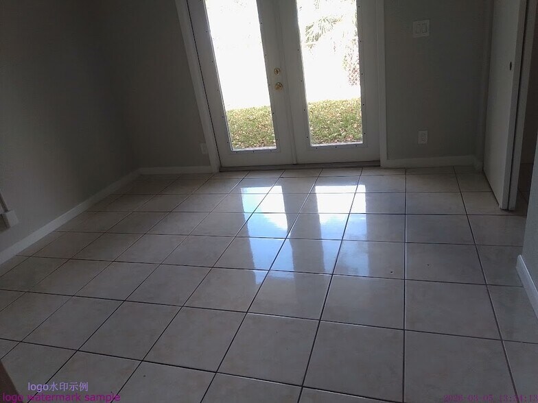 Building Photo - 7921 NW 44th Ct