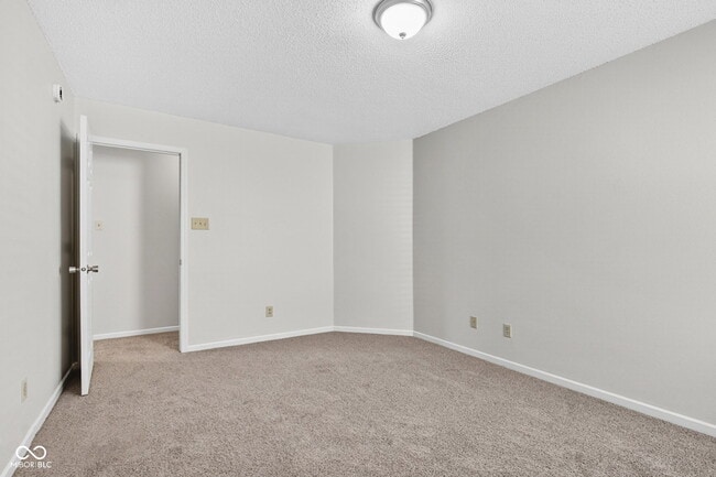 Building Photo - 6666 Black Antler Cir