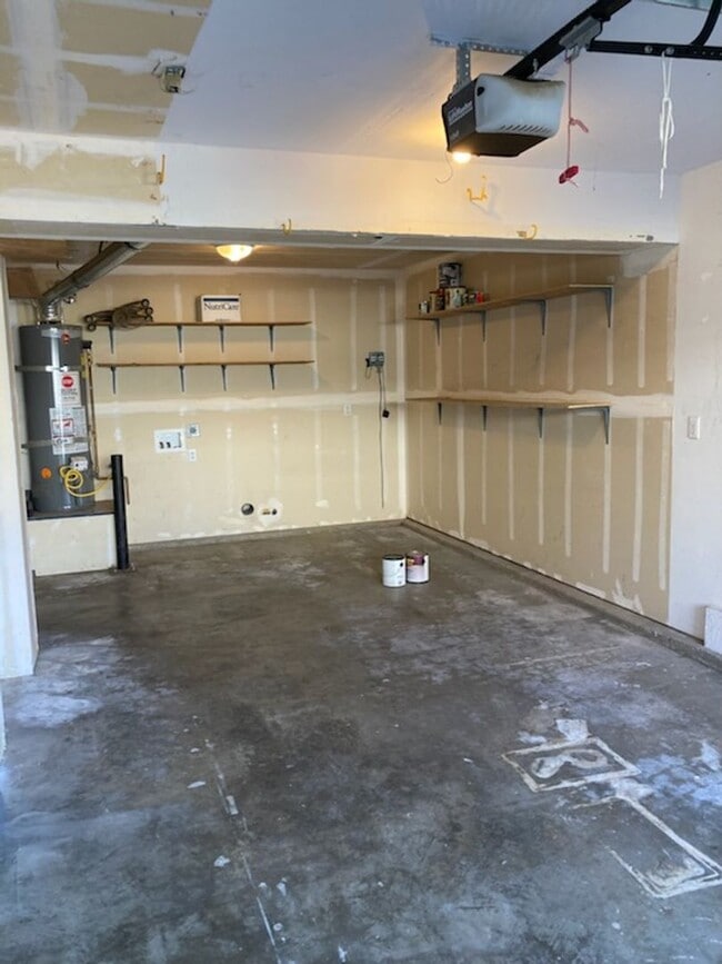 Building Photo - **Home Sweet Home**