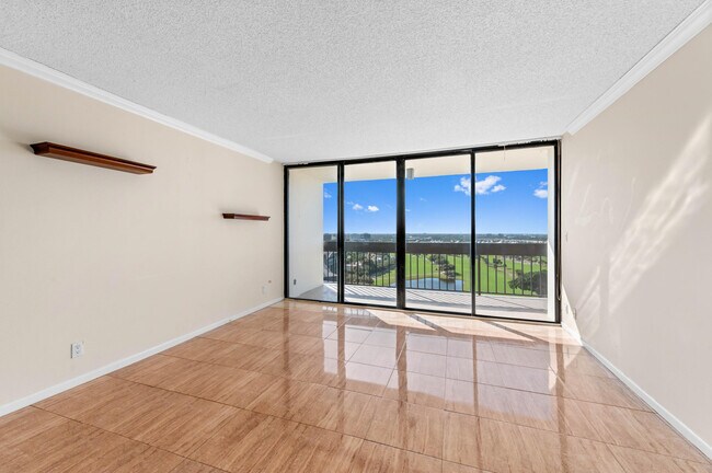 Building Photo - 2400 Presidential Way